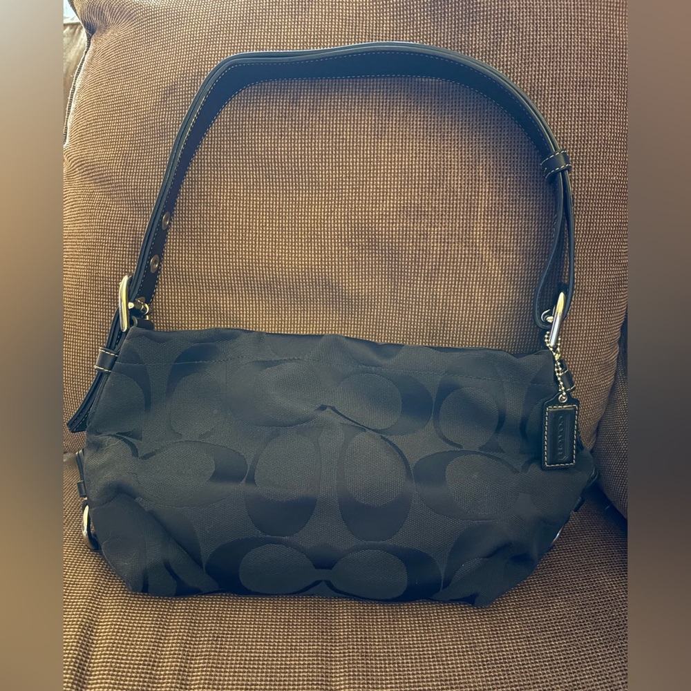 Coach Signature Shoulder Bag